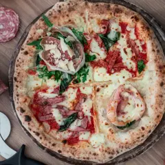 Bacówka u Malorza: smak tradycyjnej pizzy w Bukowinie Tatrzańskiej