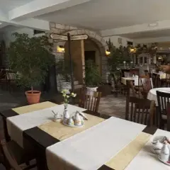 Kuchnia regionalna Katowice: odkryj smaki Śląska i najlepsze restauracje