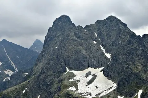 Największa góra w Polsce: Rysy, ich tajemnice i piękno Tatr